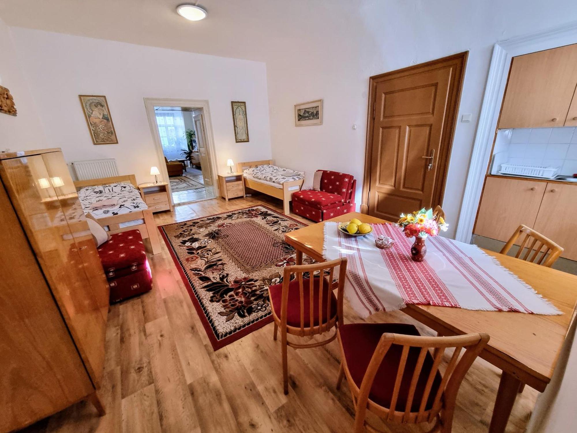 Apartment In A Historical House In The Center Of Levoča Exterior foto
